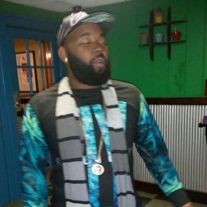 Meet your Posher, Elliott